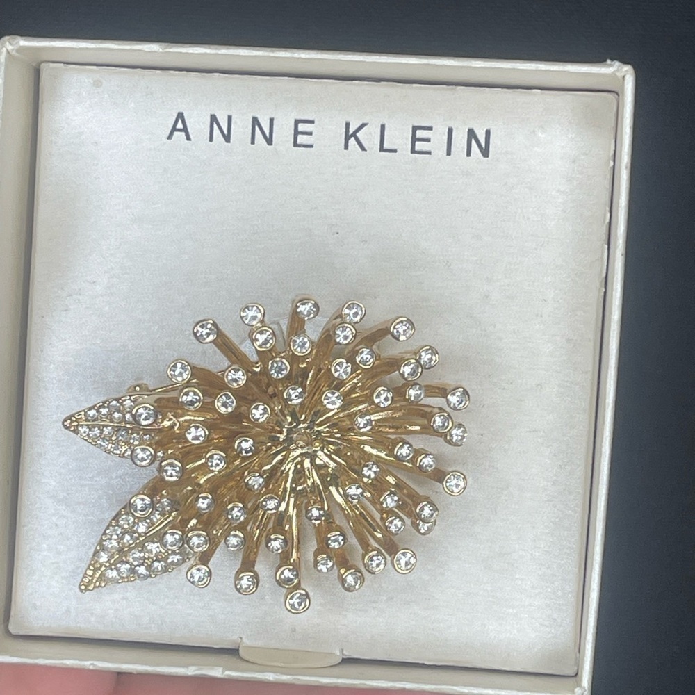 Anne Klein Gold and Silver Floral Brooch - Picture 2 of 2